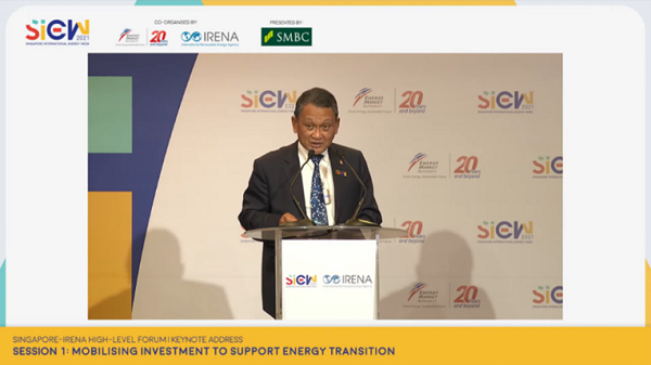 Singapore-IRENA Forum Key Strategies to Mobilise Clean Energy Investments 4 Singapore-IRENA Forum Key Strategies to Mobilise Clean Energy Investments 4