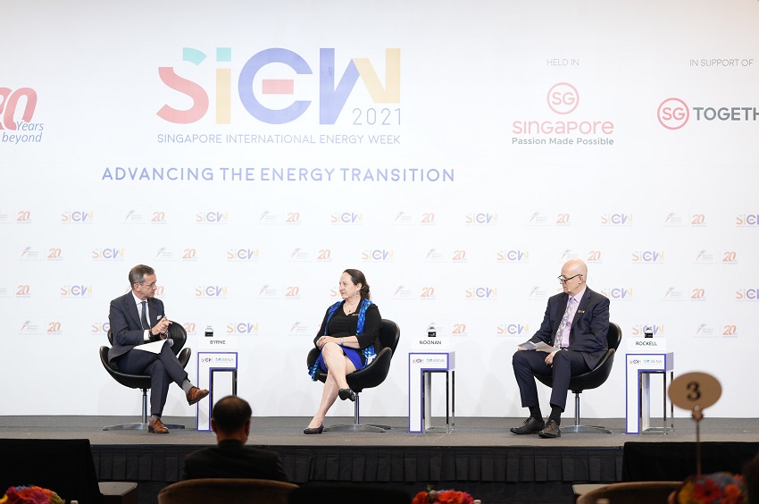 Singapore-IRENA Forum The Role of Technology in Driving Sustainable Energy Developments1 Singapore-IRENA Forum The Role of Technology in Driving Sustainable Energy Developments1