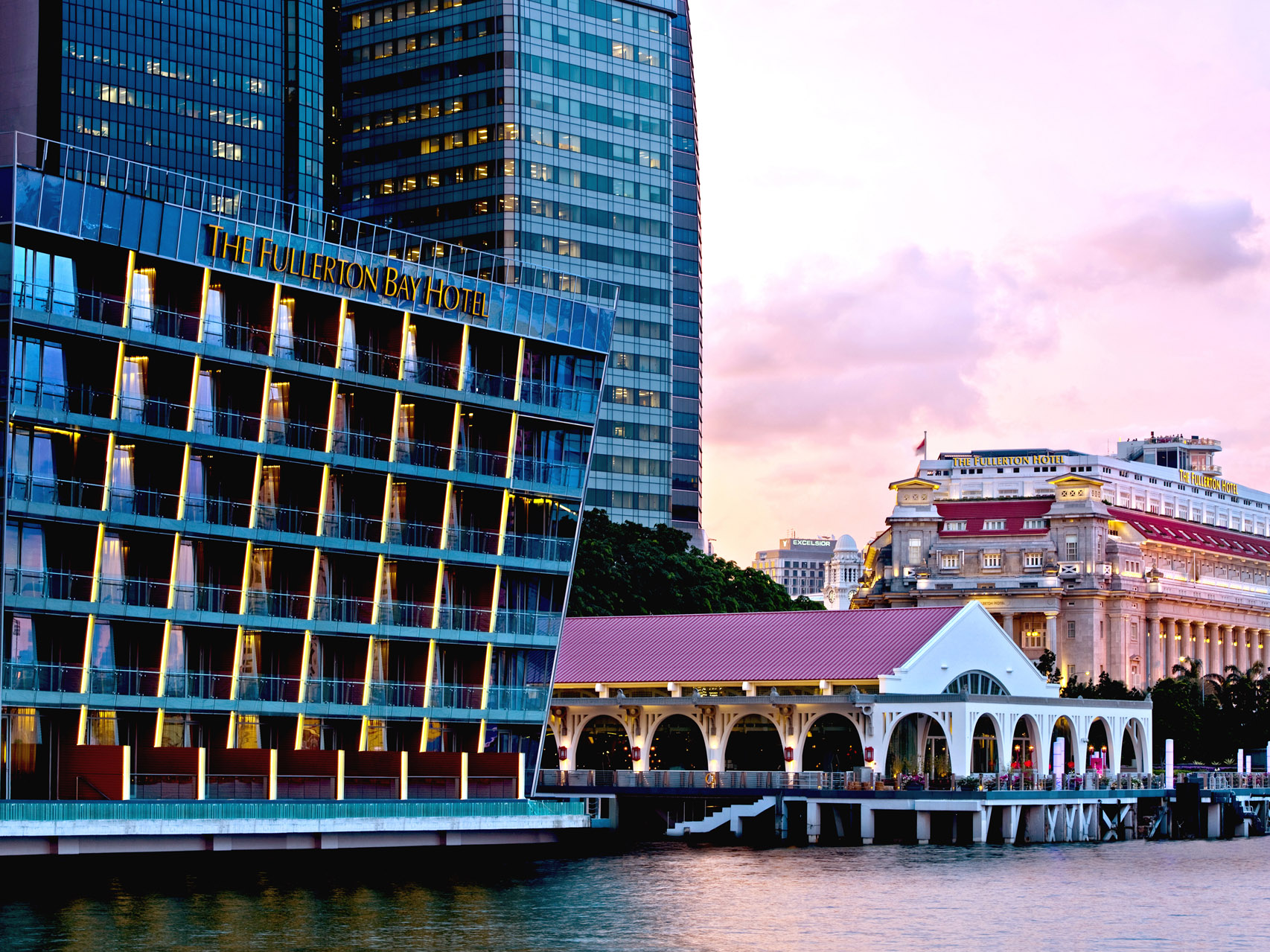 the-fullerton-bay-hotel-singapore-(exterior-facade)