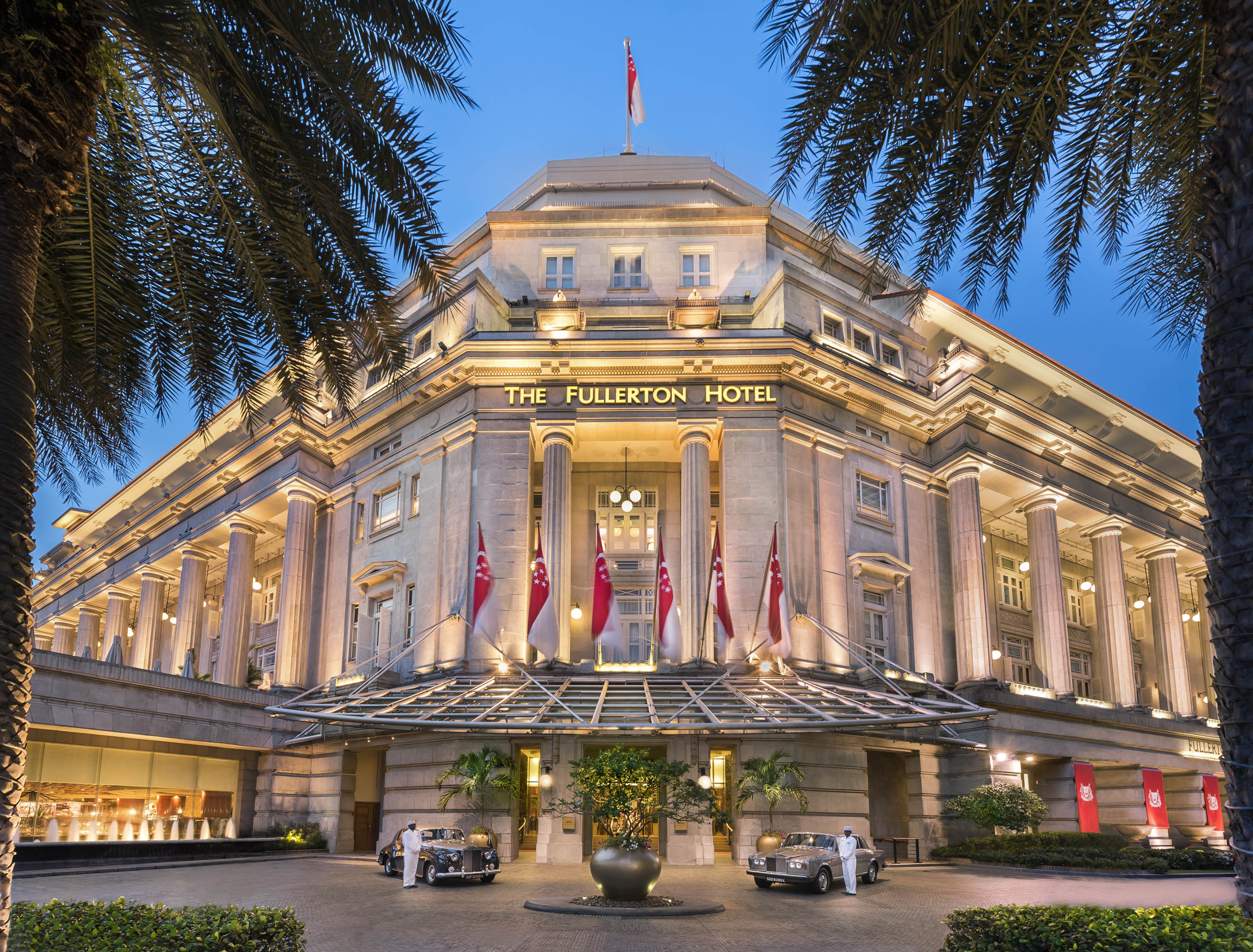 the-fullerton-hotel-singapore-(exterior-facade)