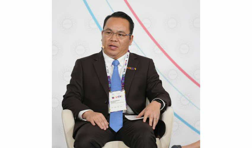 sgirena_blog4_photo6_dr-akhomdeth