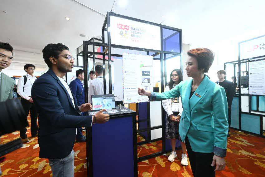 youth-energy-showcase-4