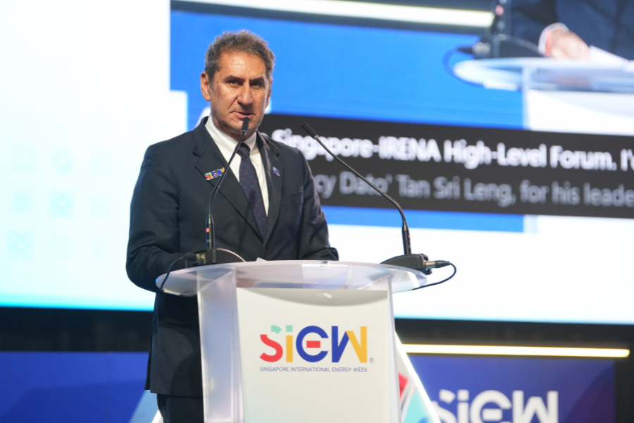 IRENA Director-General Francesco La Camera speaking at the Singapore-IRENA High-Level Forum