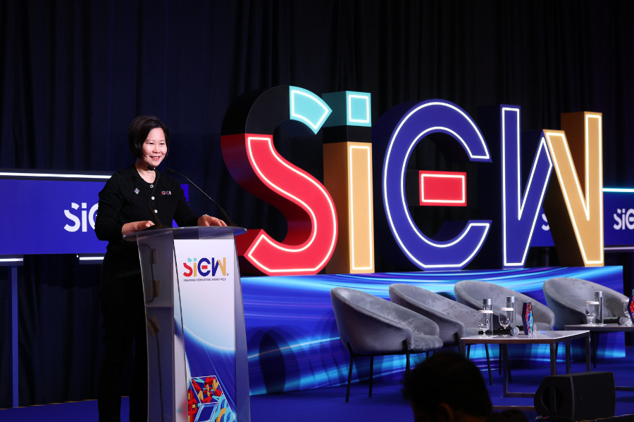 HE Ms Gan Siow Huang delivered her Welcome Remarks at Spotlight US Forum