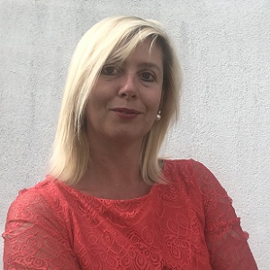 Dr Marit Brommer
